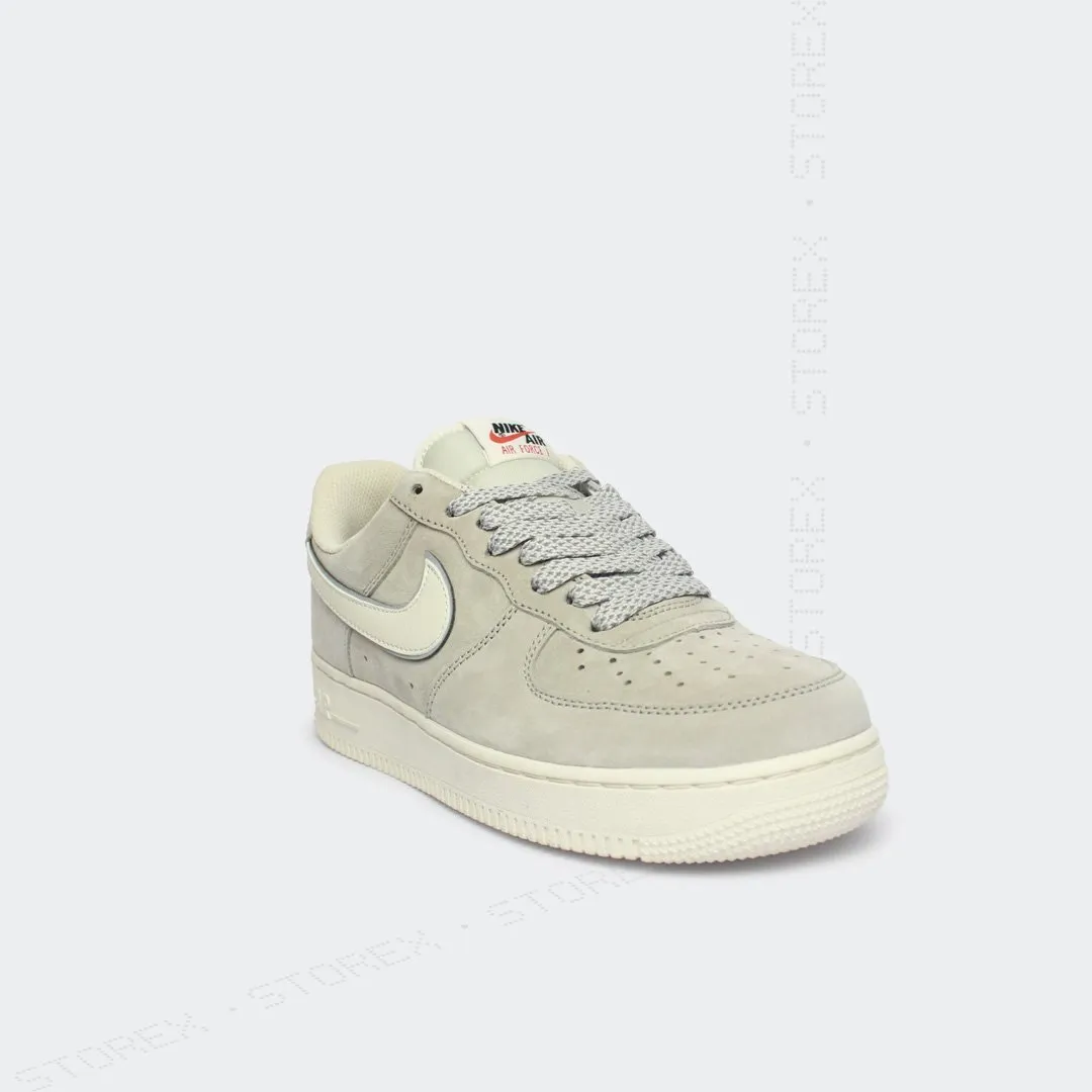 Nike Air Force 1 Suede Grey