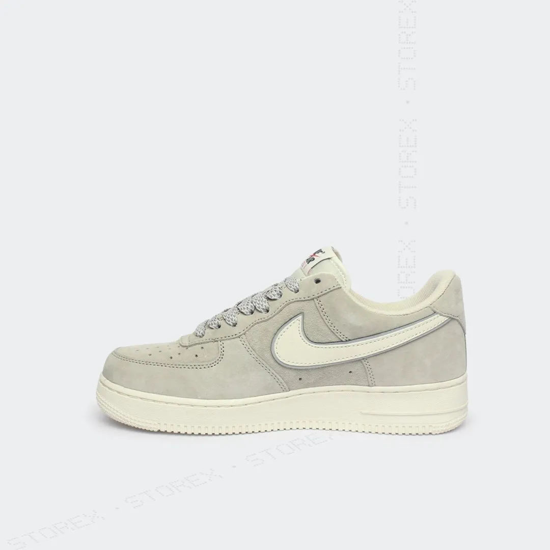 Nike Air Force 1 Suede Grey