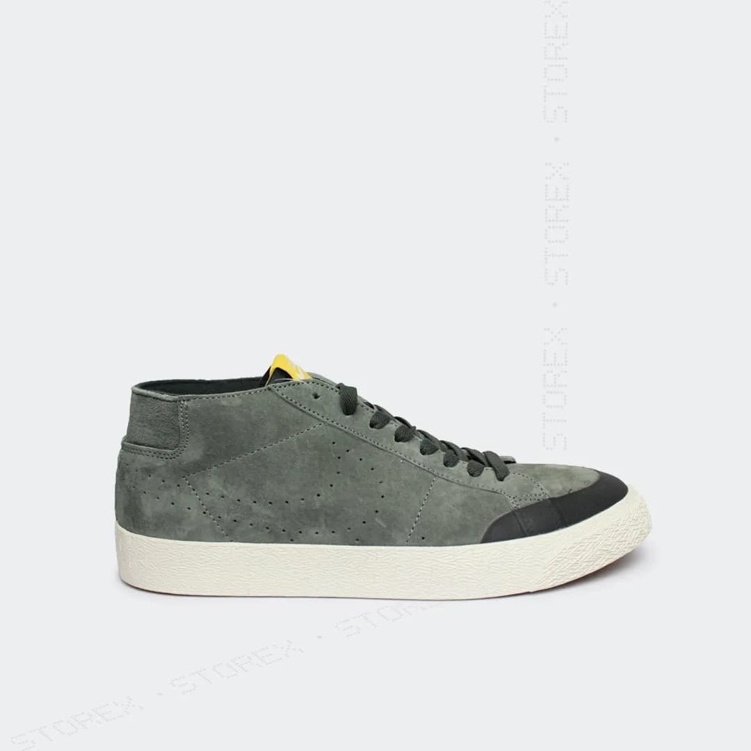 Nike Blazer Chukka