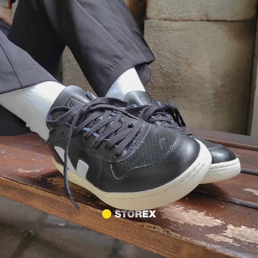 Veja Black