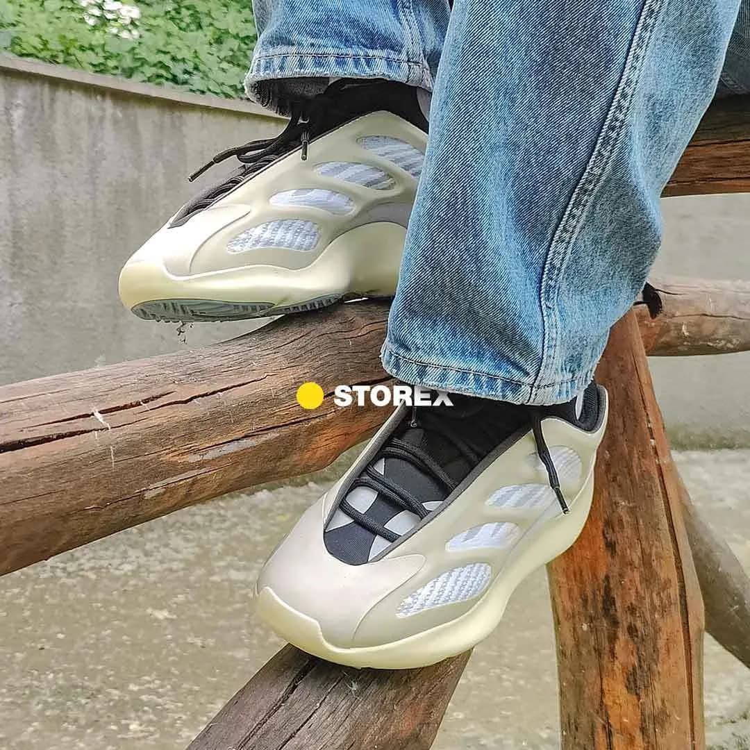 Yeezy Boost 700 V3 Azael