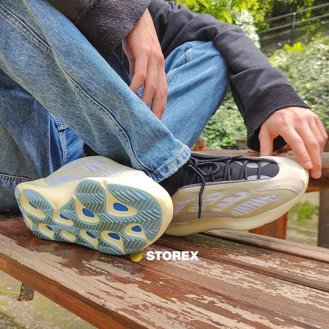 Yeezy Boost 700 V3 Azael