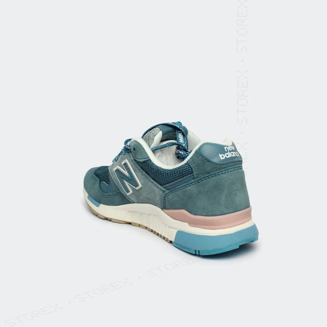 New Balance 840 Navy