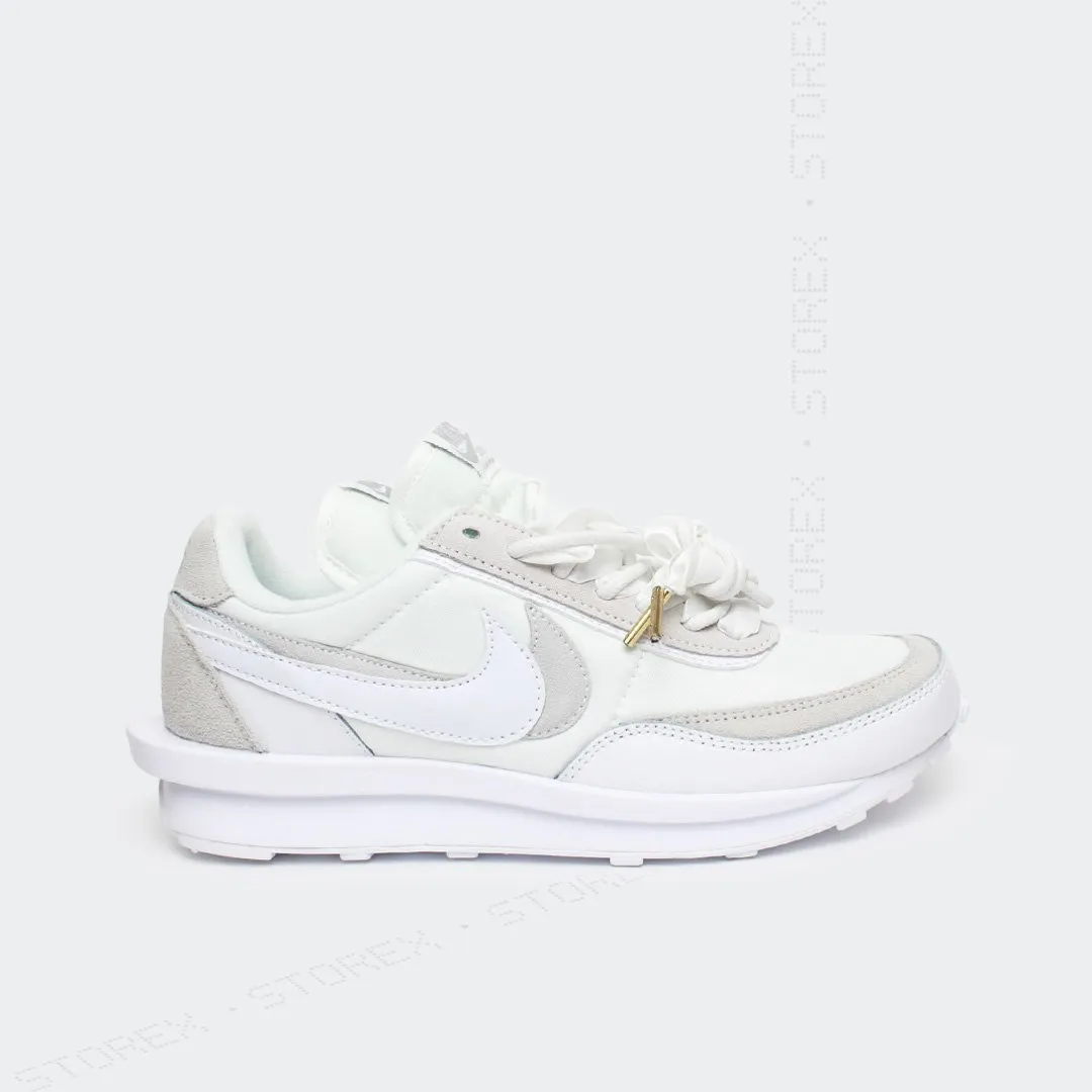 Nike Sacai White