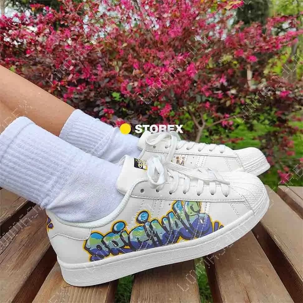 adidas Superstar Graffiti