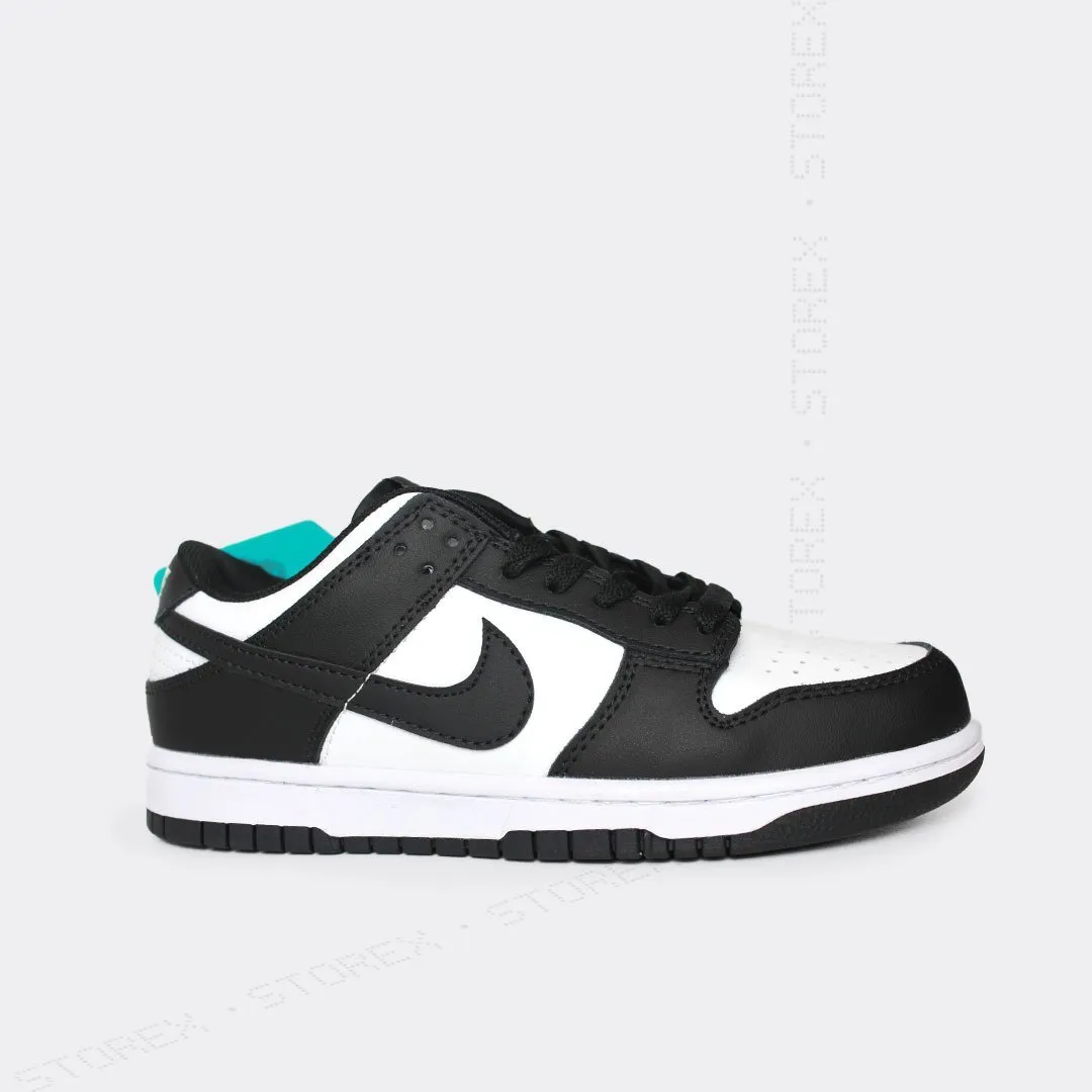 Nike Dunk Black White
