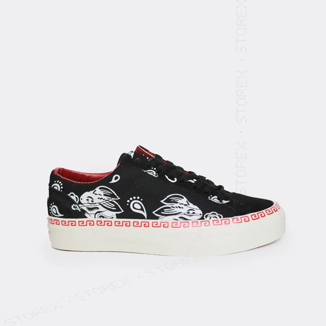 Vans Year of the Rabbit Black