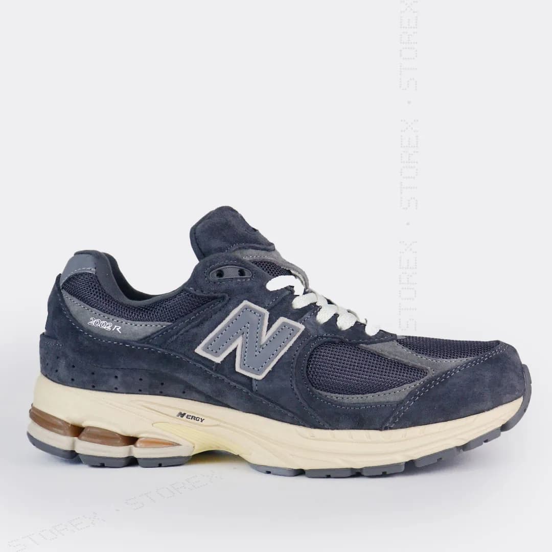 New Balance 2002 Blue