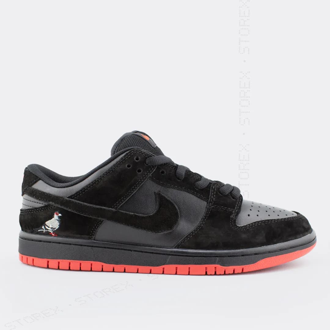 Nike Dunk Black/Red