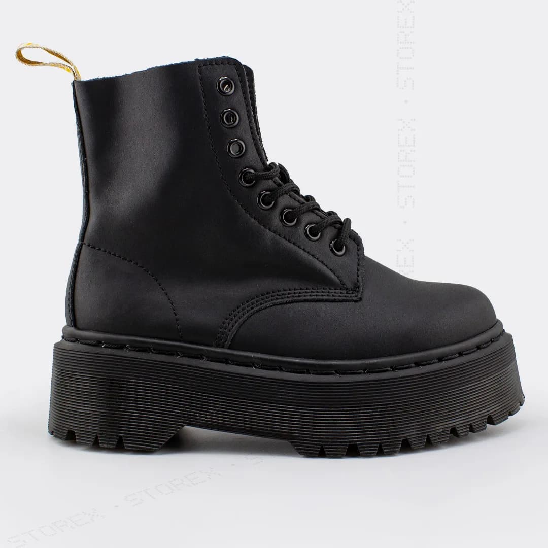 Dr. Martens Jadon Black