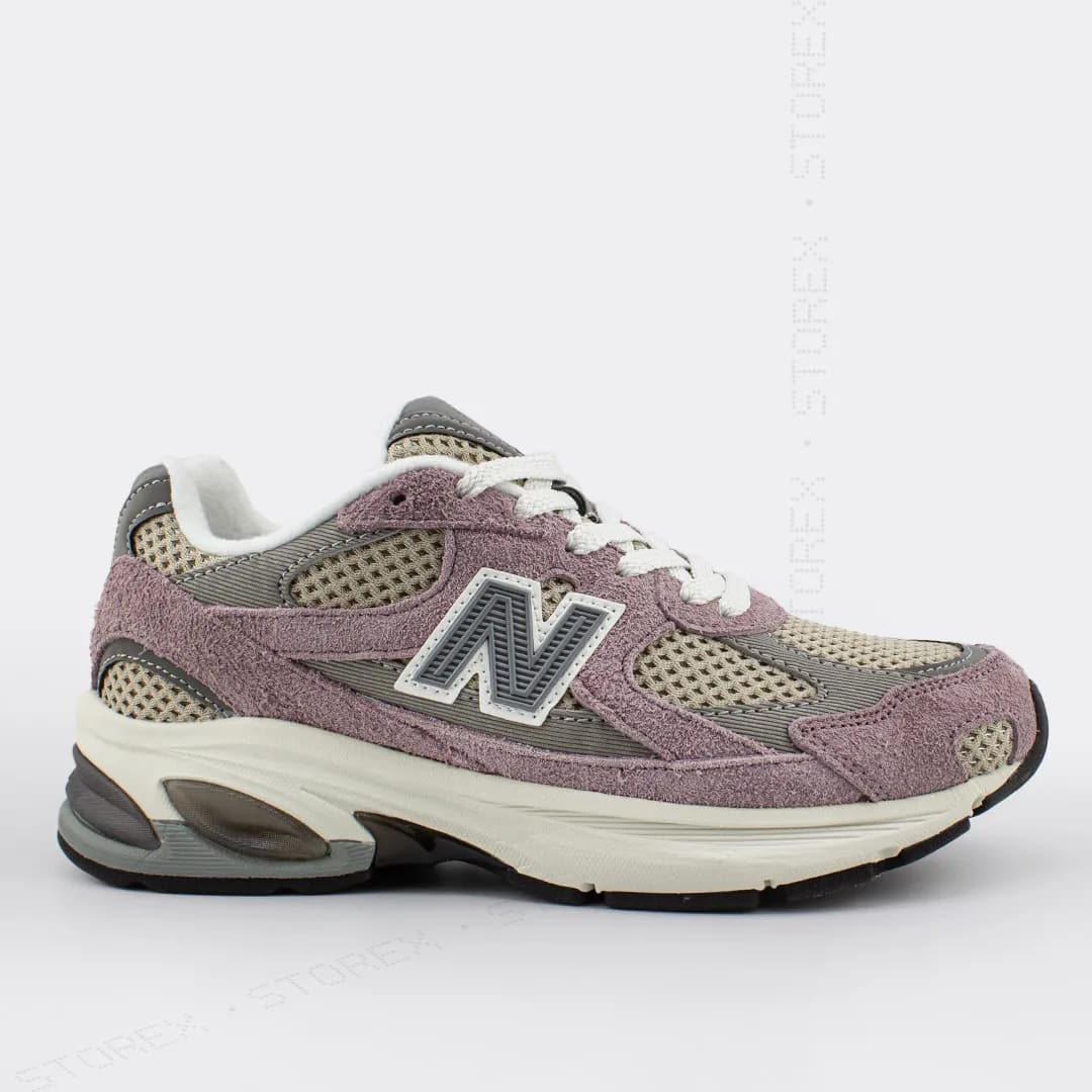 New Balance 2010