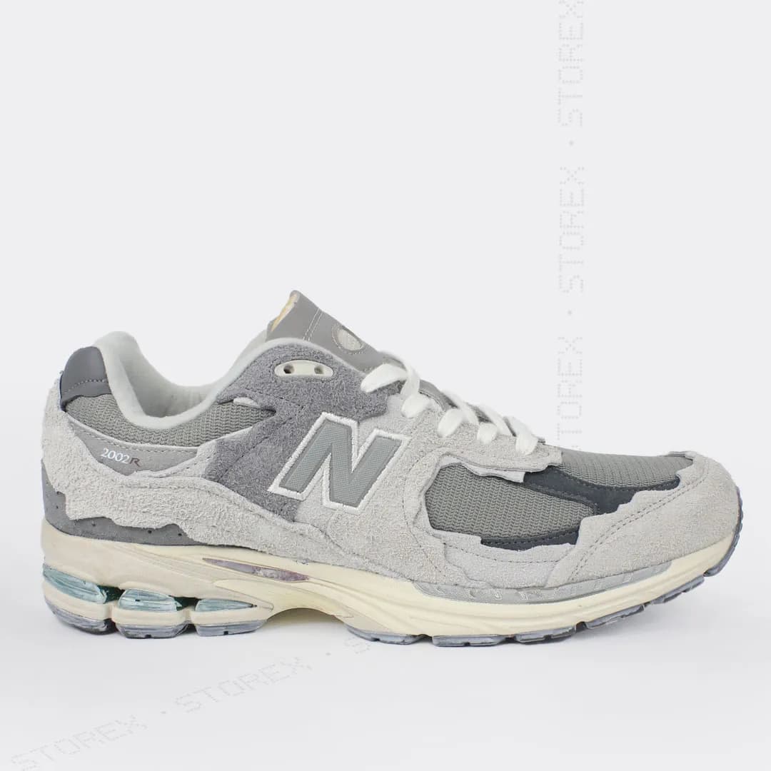 New Balance 2002 Grey